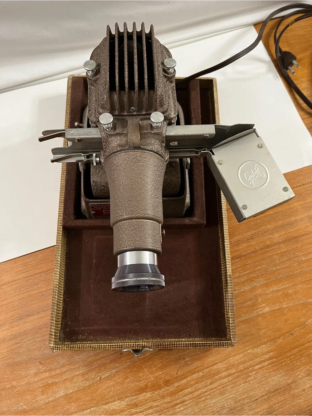 Vintage Slide Projector in Brown